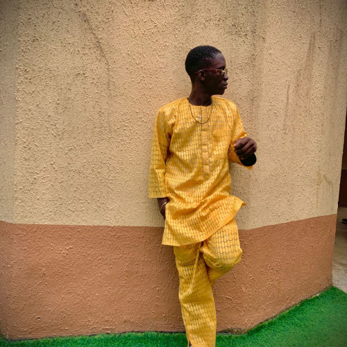 Tee B. profile photo