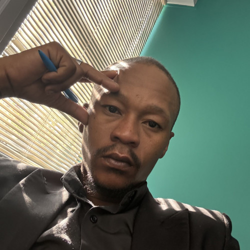 Romeo D. profile photo
