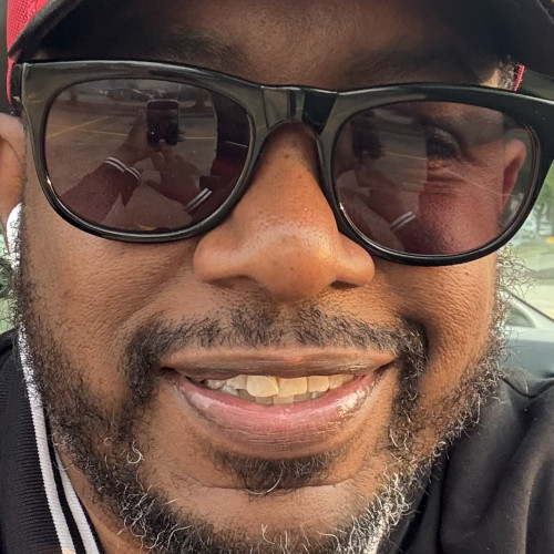 Romell V. profile photo