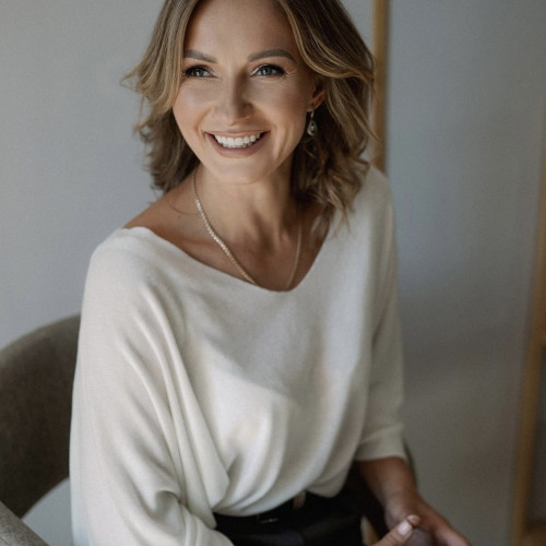 Marina K. profile photo