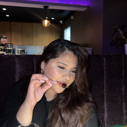 Mari N. profile photo