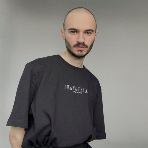 Narek J. profile photo