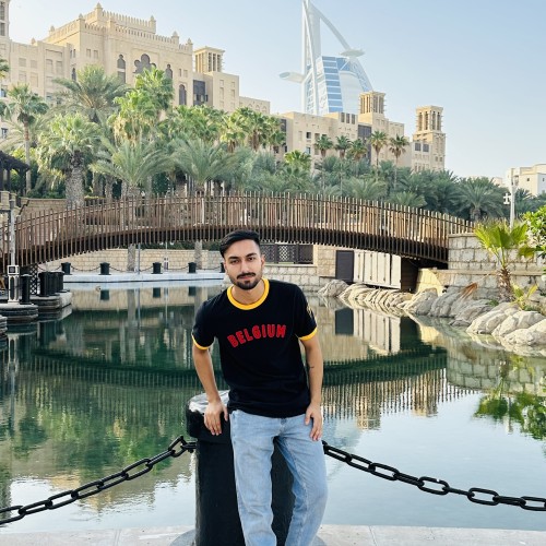 hazik n. profile photo