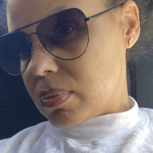 Yvette C. profile photo