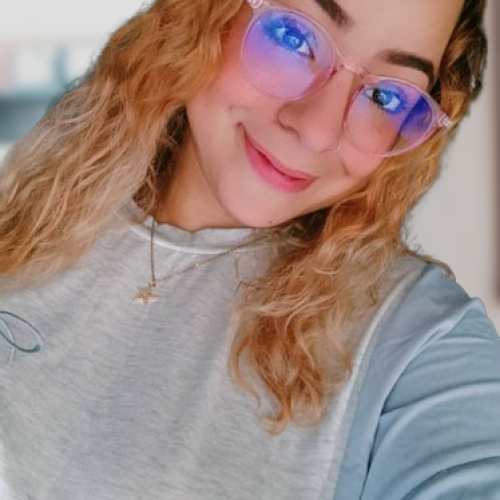 Estephany B.