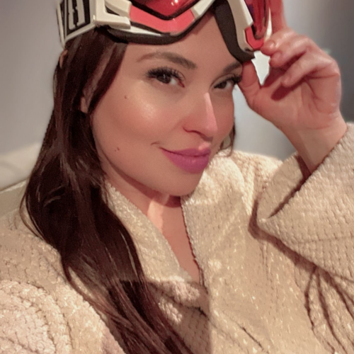 Nina c. profile photo