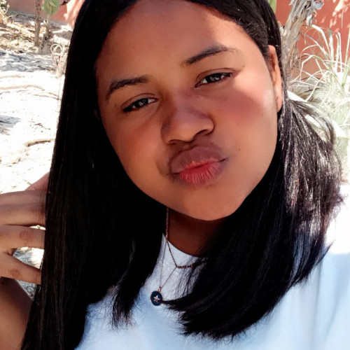 Yenni D. profile photo