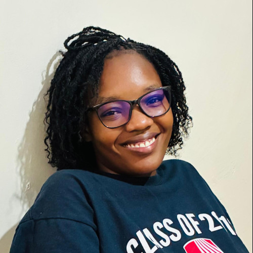 maggy w. profile photo