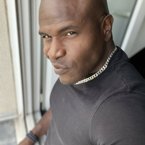 Loulou F. profile photo