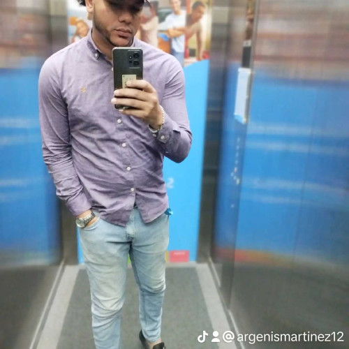 Argenis M. profile photo