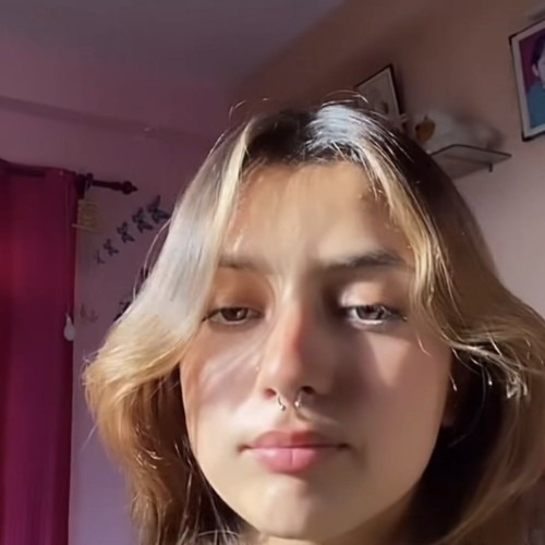 nikki n. profile photo