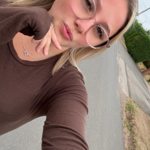 Lacey M. profile photo