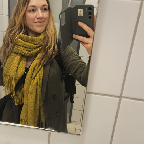 Janett L. profile photo