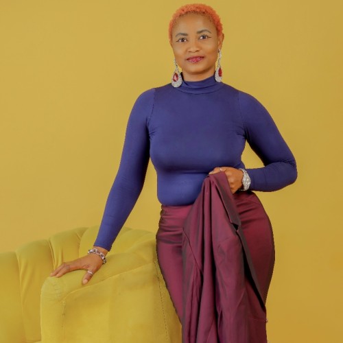 Omolola  O.