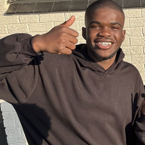 Darius  D. profile photo