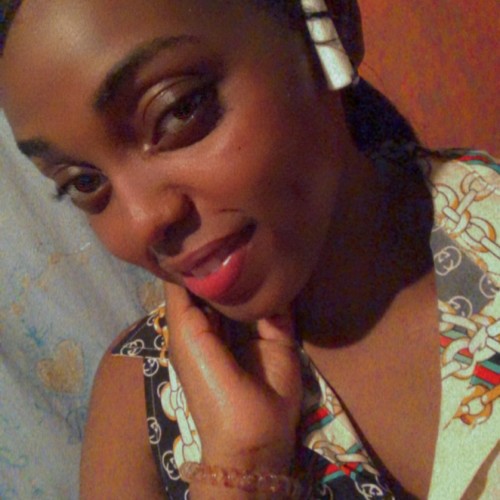 Simone M.