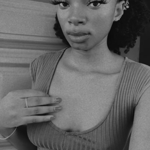 Suzzane E. profile photo