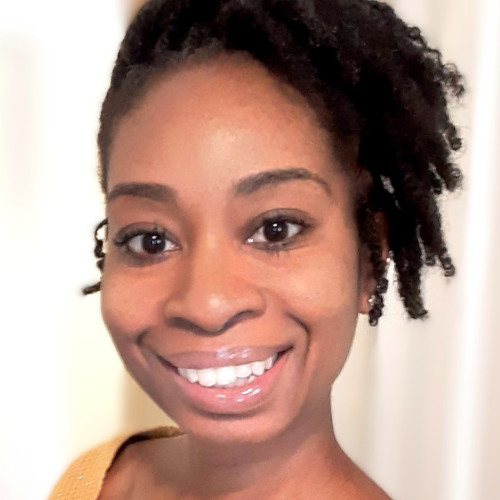 Cynthia  R. profile photo
