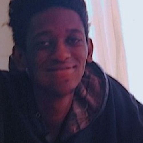 Elly M. profile photo