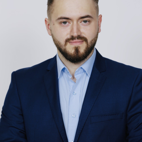 Nenad J.