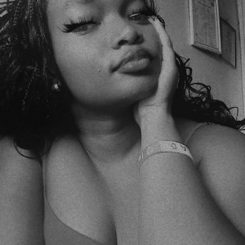 Yvonne A. profile photo