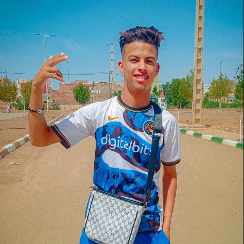 Morad R.