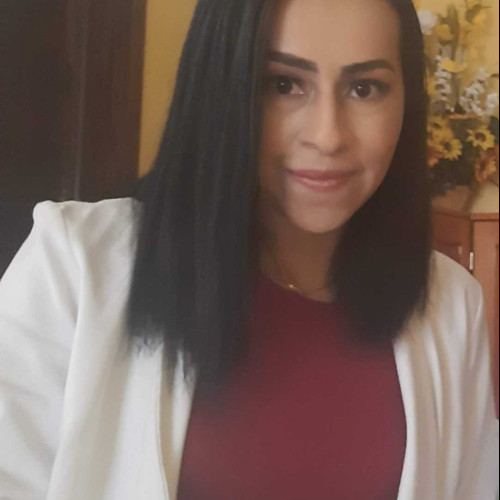 Yesenia M. profile photo