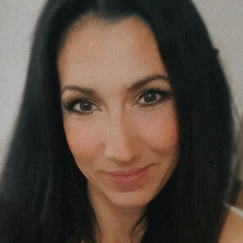 Simone F.