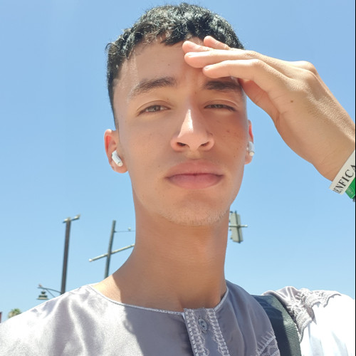 Ali B.