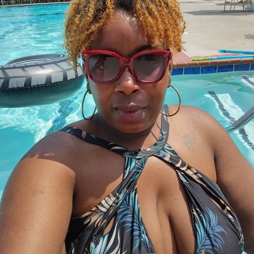Mekia  M.