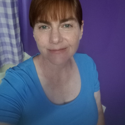 Elizabeth R. profile photo
