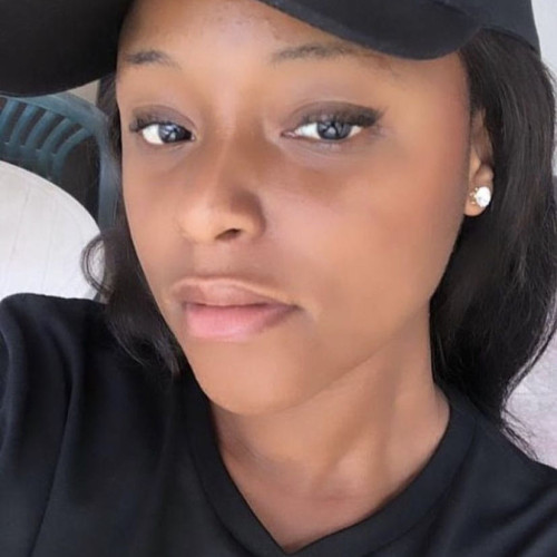 Esther O. profile photo