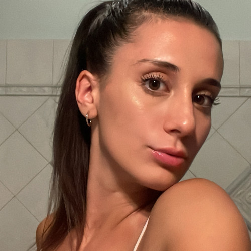 Arianna G. profile photo