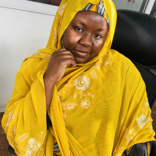 Khadijat t. profile photo