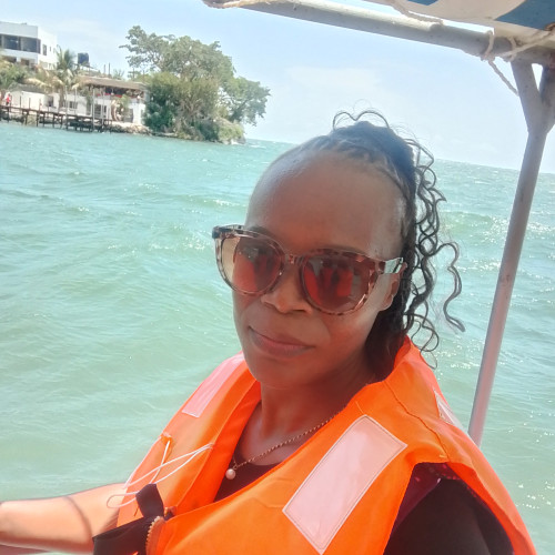 Bella T. profile photo