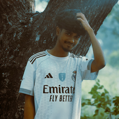 Ash J. profile photo