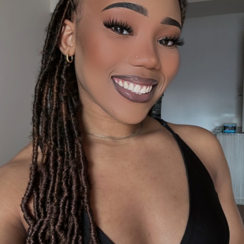 Nakaisha W.
