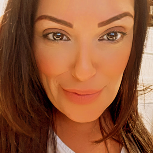 Esther V. profile photo