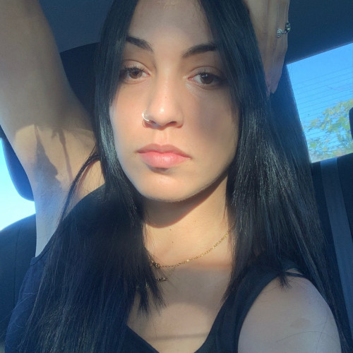 Yarielis D. profile photo
