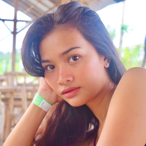 Lanie Rose V.
