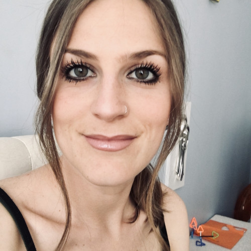 Lisa B. profile photo