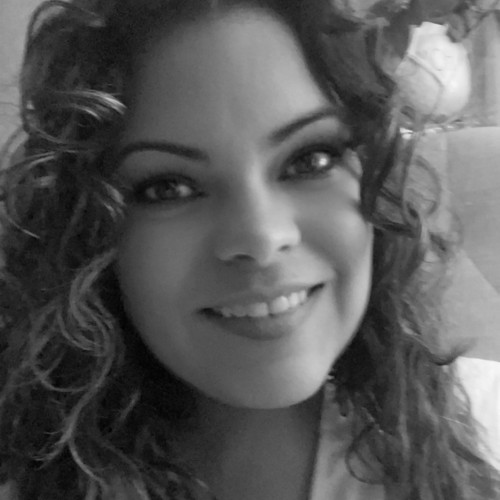 Marizelle F.