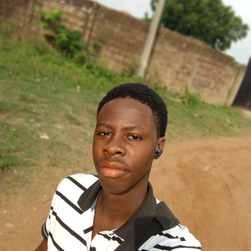 Maevis J. profile photo