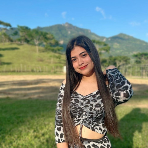 ariii 💗 H. profile photo