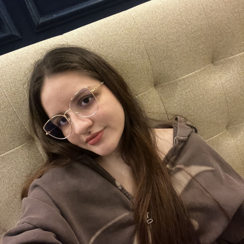Jolie T. profile photo