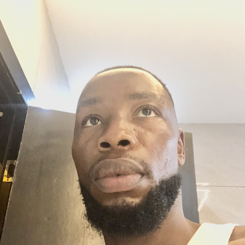 Lawrence  E. profile photo