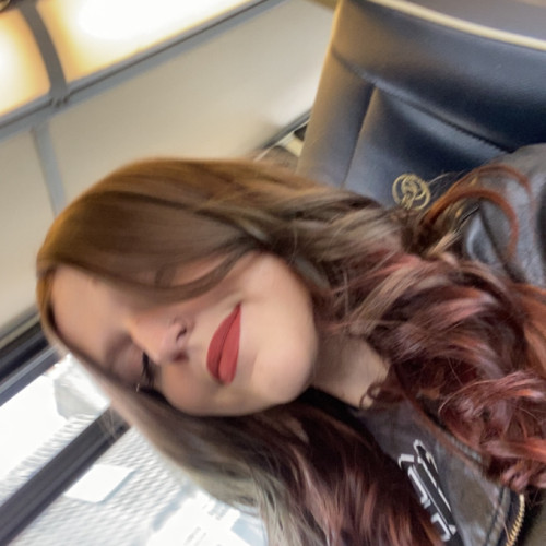 Chloe J. profile photo