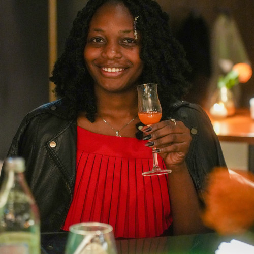 Loura N. profile photo