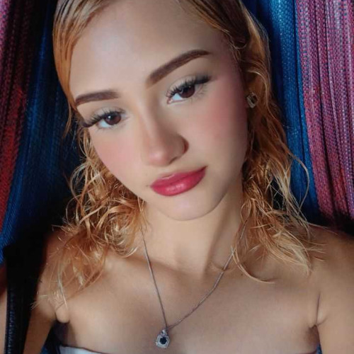 ROXY T. profile photo
