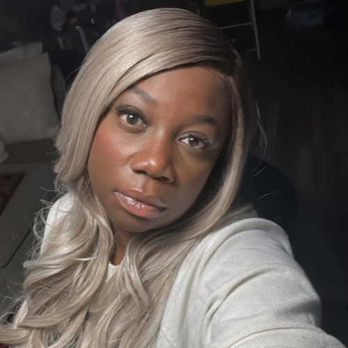 Leslie R. profile photo